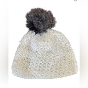 Surell Chunky Crochet Knit Beanie With Faux Fur Pom
(2)